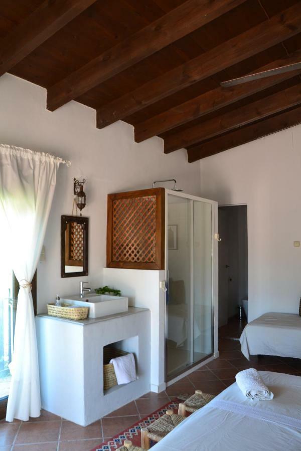 The African House Bed & Breakfast Tolox Eksteriør bilde