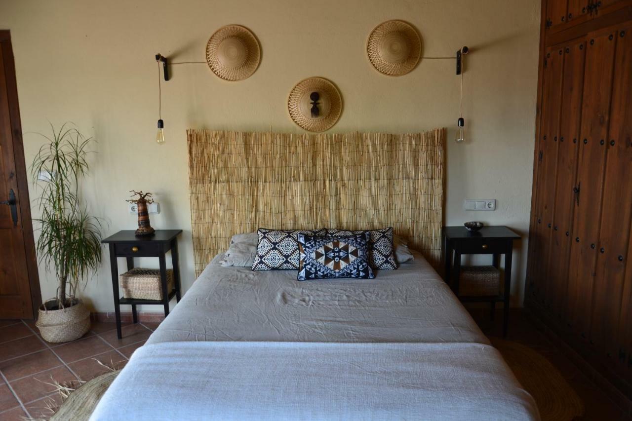 The African House Bed & Breakfast Tolox Eksteriør bilde