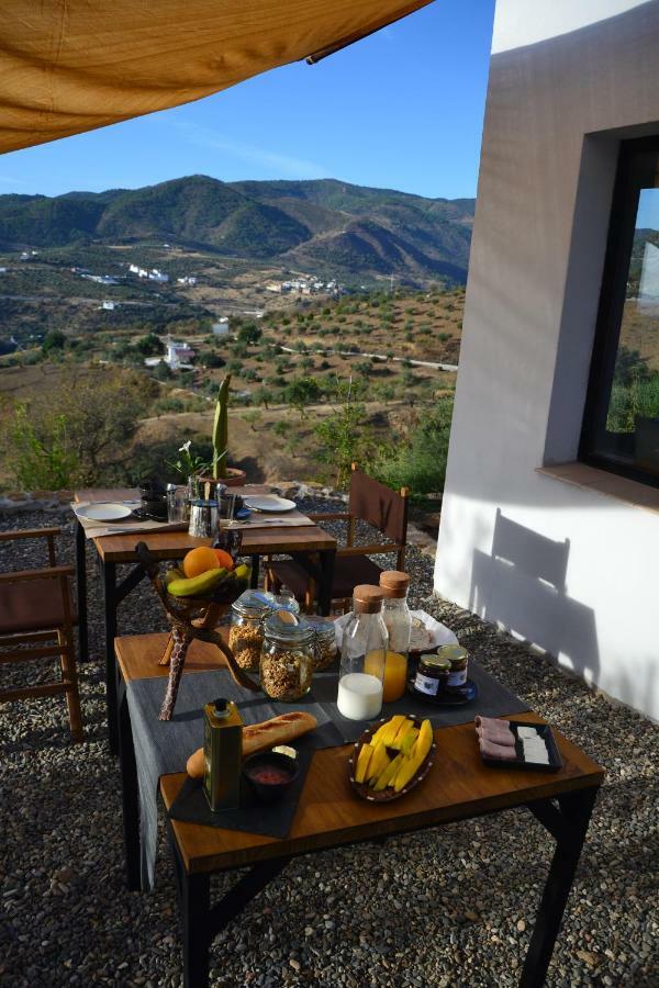 The African House Bed & Breakfast Tolox Eksteriør bilde